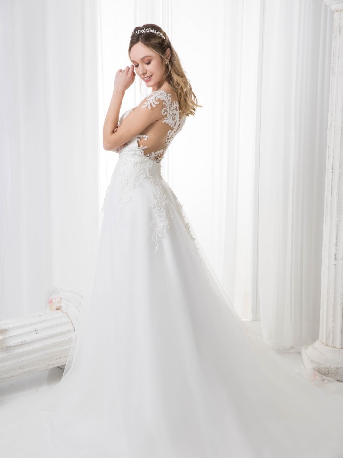 Abiti da sposa - Collezione Claudia  - C485